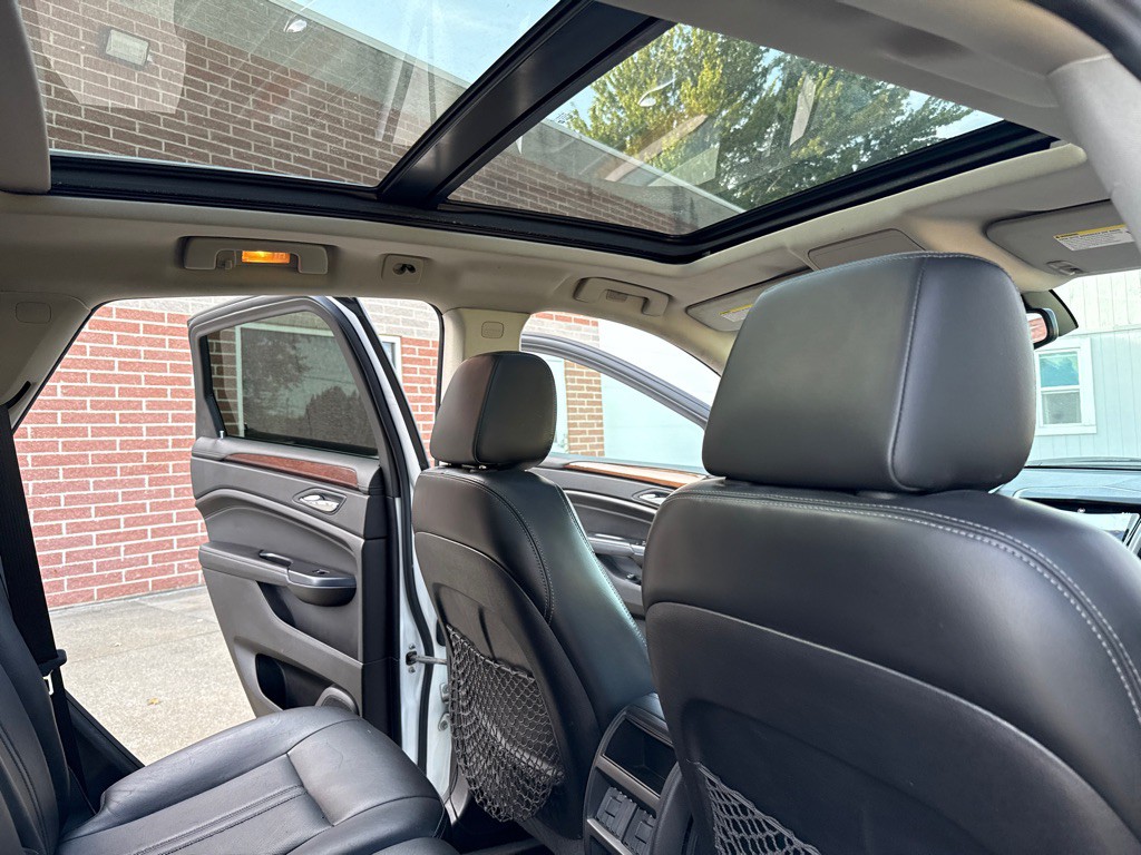 2013 Cadillac SRX Image 14
