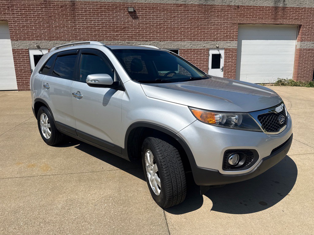 2011 Kia Sorento Image 3