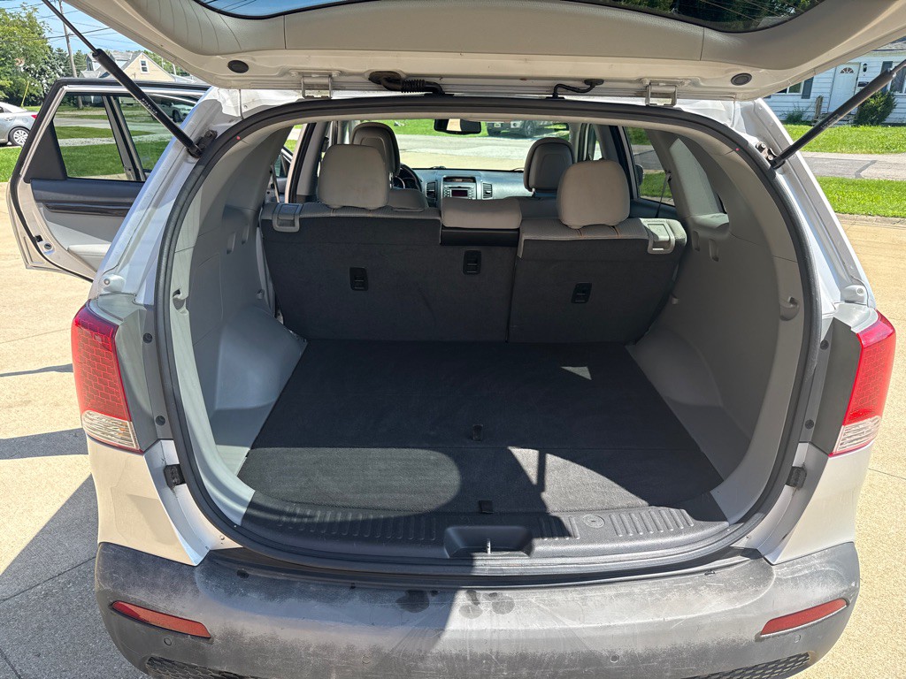 2011 Kia Sorento Image 16