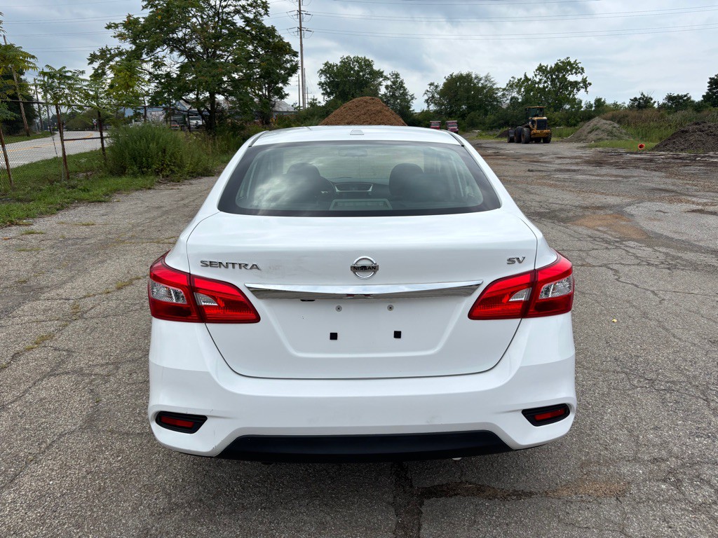 2019 Nissan Sentra Image 4