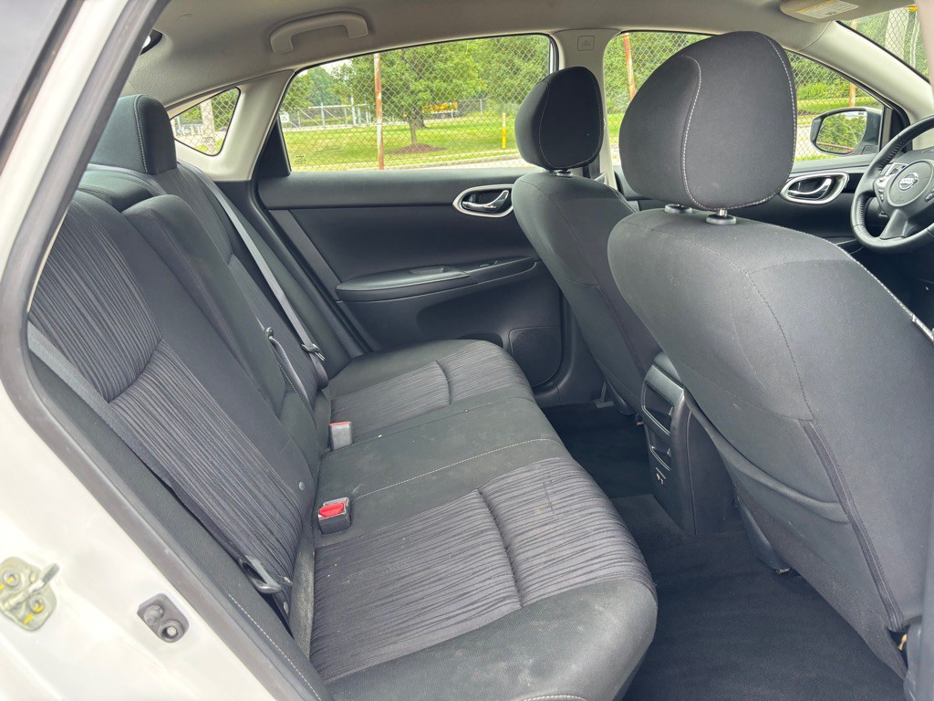 2019 Nissan Sentra Image 12