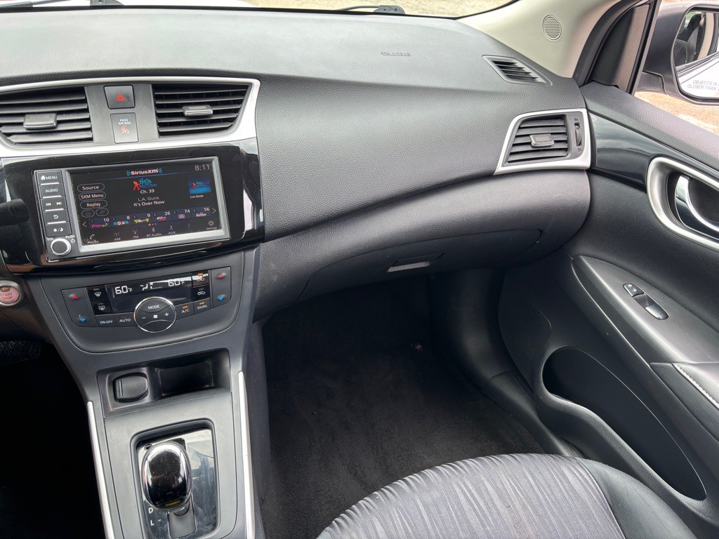 2019 Nissan Sentra Image 15