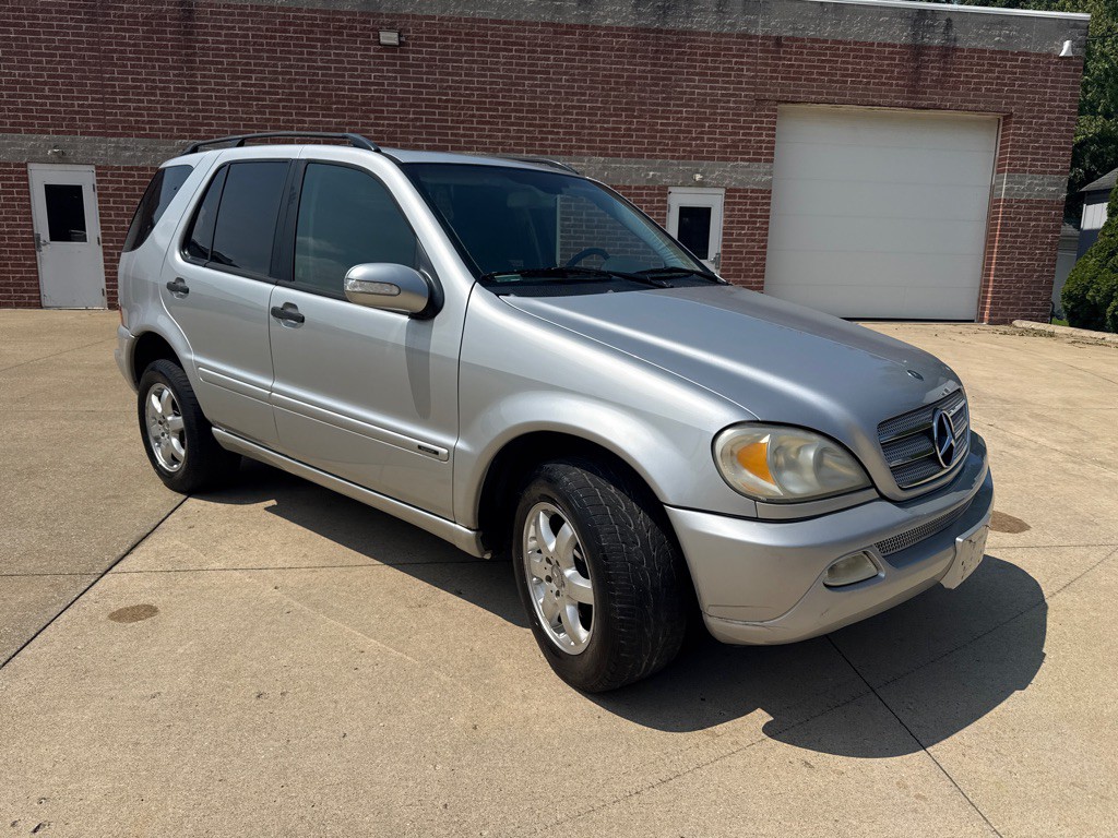 2003 Mercedes-Benz M-Class Image 3
