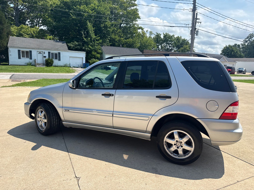 2003 Mercedes-Benz M-Class Image 5