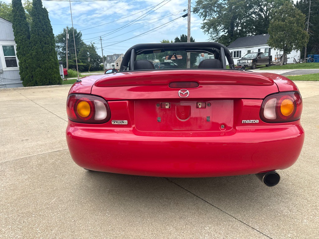 1999 Mazda MX-5 Miata Image 7