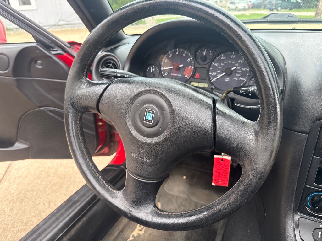 1999 Mazda MX-5 Miata Image 15