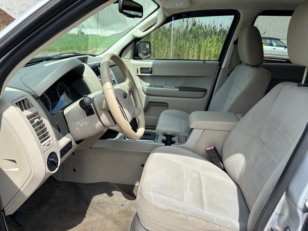 2012 Ford Escape Image 9