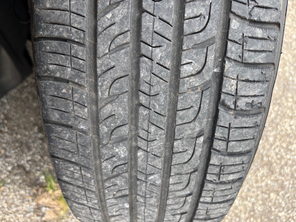 2012 Ford Escape Image 16