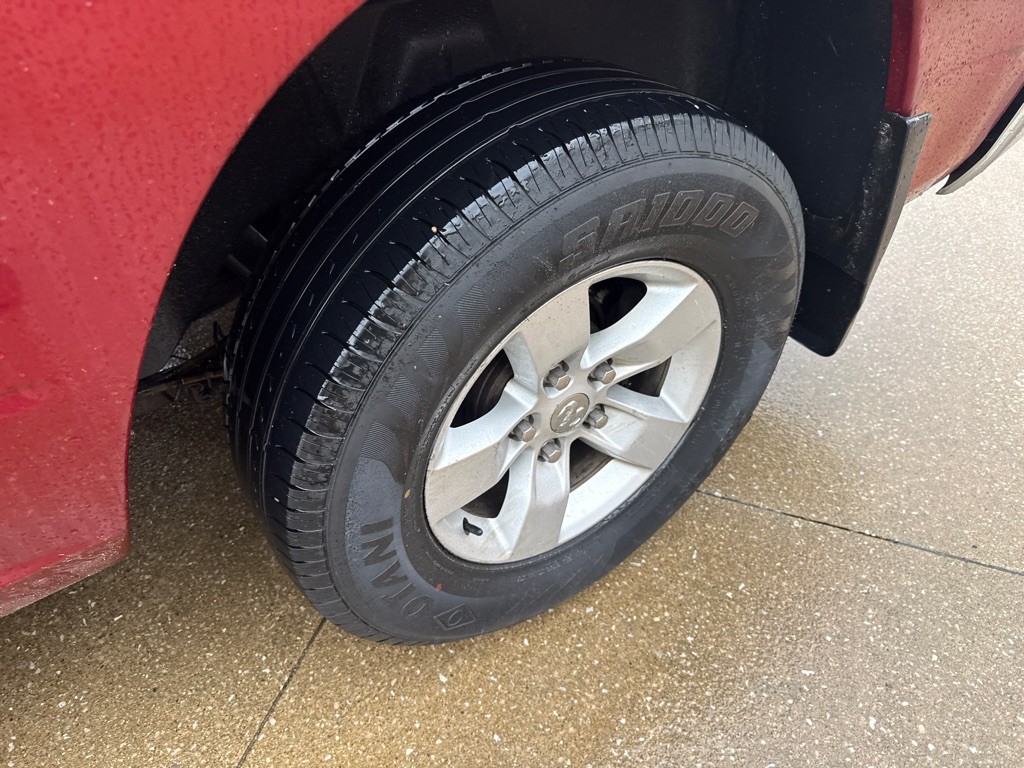2014 RAM 1500 Image 16