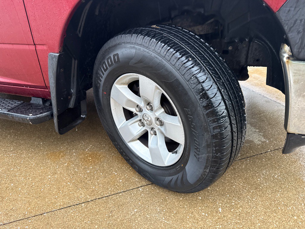 2014 RAM 1500 Image 17