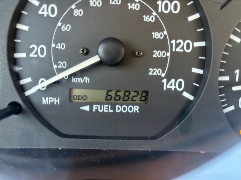2001 Toyota Camry Image 13
