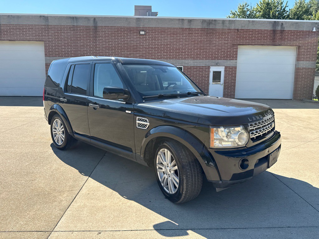2010 Land Rover LR4 Image 3