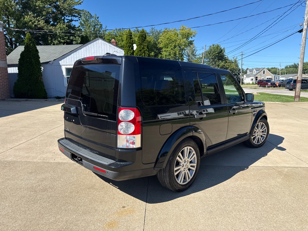 2010 Land Rover LR4 Image 5