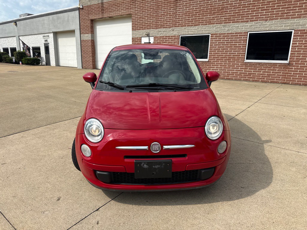 2015 FIAT 500 Image 2