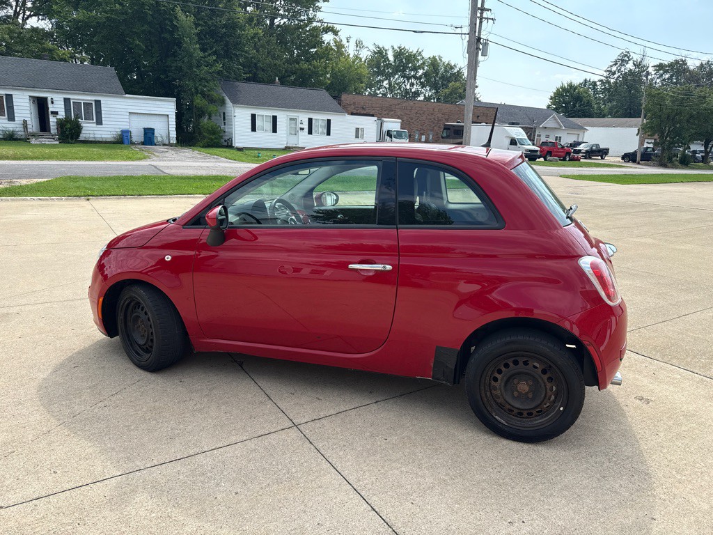 2015 FIAT 500 Image 5