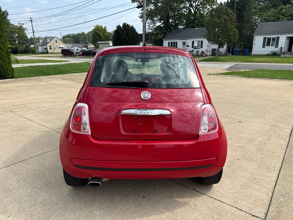 2015 FIAT 500 Image 7