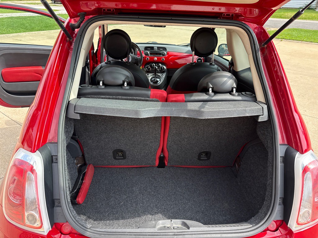 2015 FIAT 500 Image 18