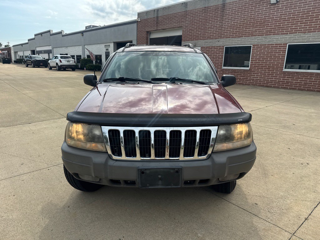 2002 Jeep Grand Cherokee Image 2