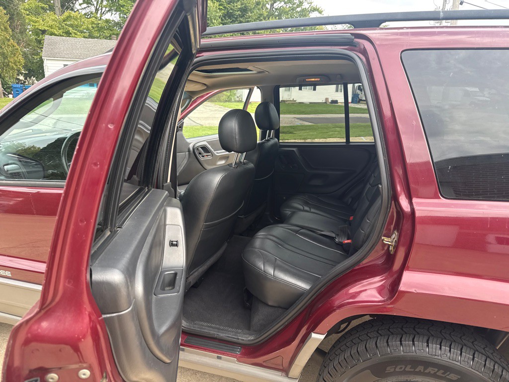 2002 Jeep Grand Cherokee Image 13