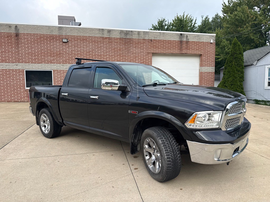 2016 RAM 1500 Image 3