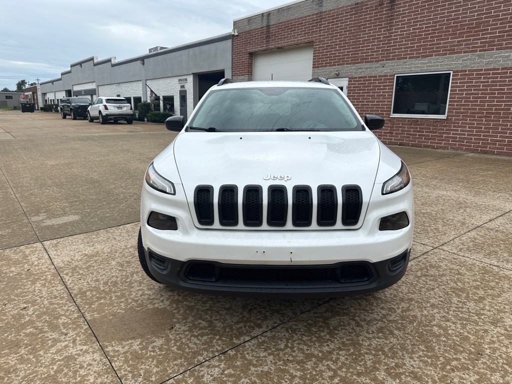 2016 Jeep Cherokee Image 2