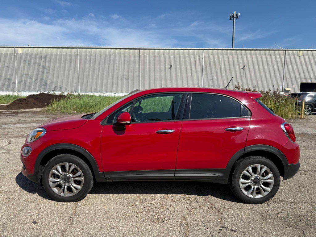 2016 FIAT 500 Image 6