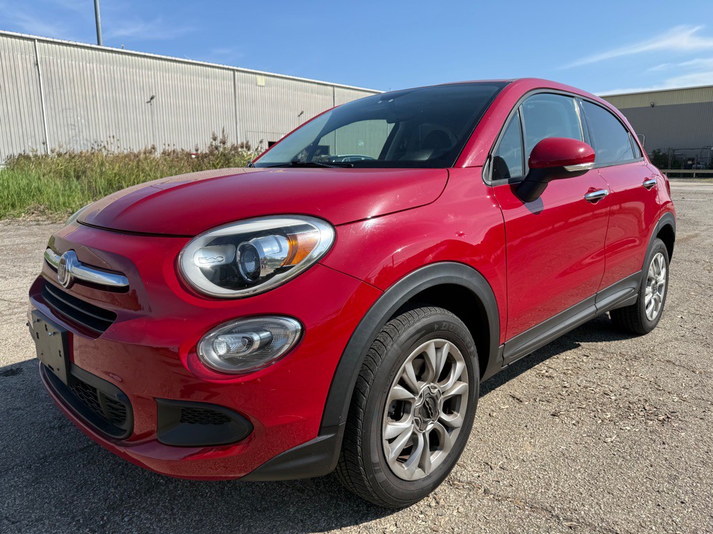 2016 FIAT 500 Image 7