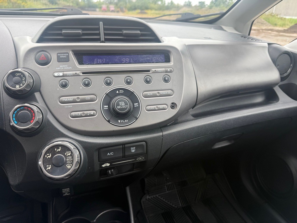 2009 Honda Fit Image 13