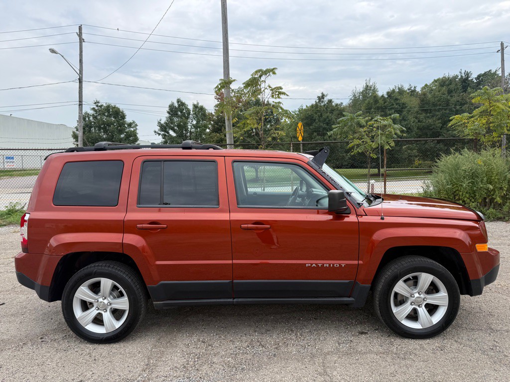 2012 Jeep Patriot Image 2