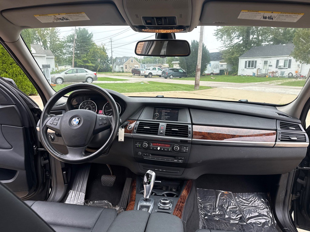 2013 BMW X5 Image 9
