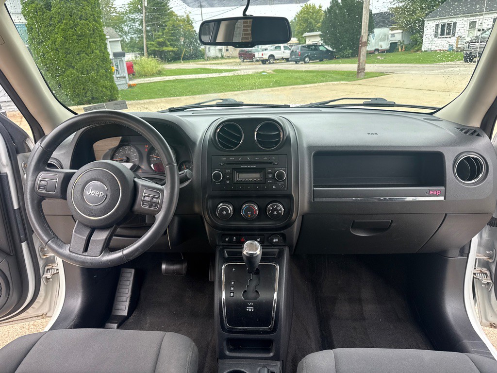 2015 Jeep Patriot Image 9
