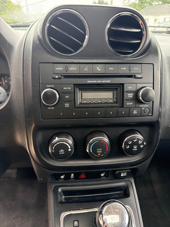 2015 Jeep Patriot Image 16