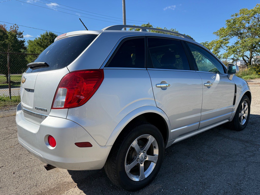 2014 Chevrolet Captiva Image 3