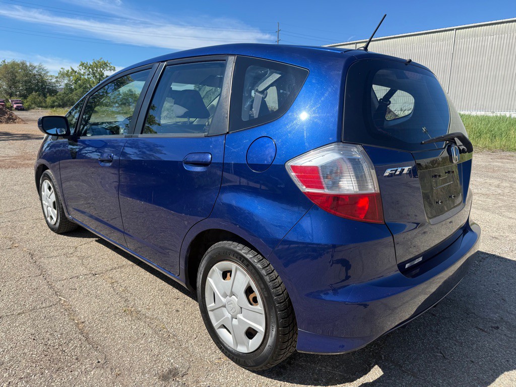 2013 Honda Fit Image 3