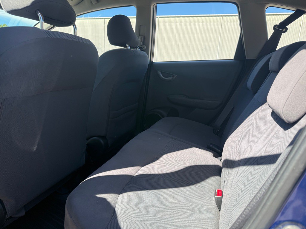 2013 Honda Fit Image 12