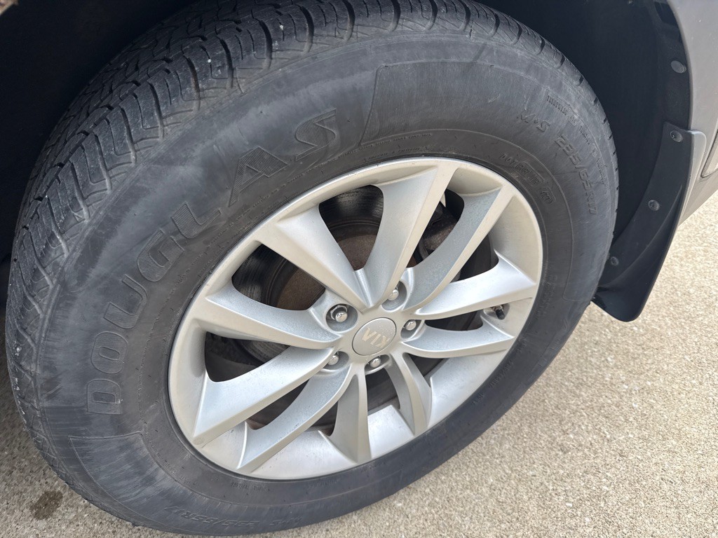 2017 Kia Sorento Image 17