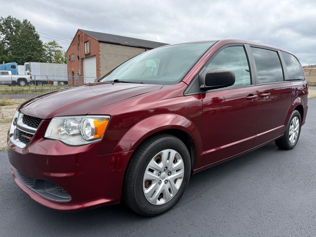 2018 Dodge Grand Caravan Image 1