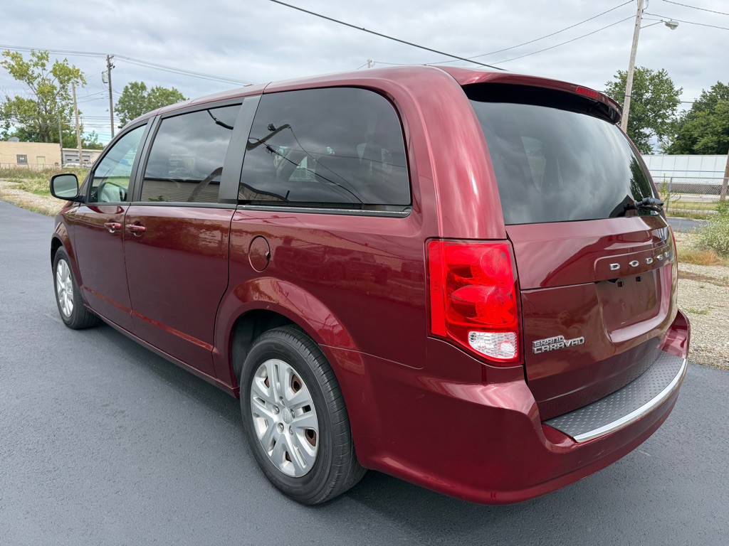 2018 Dodge Grand Caravan Image 3
