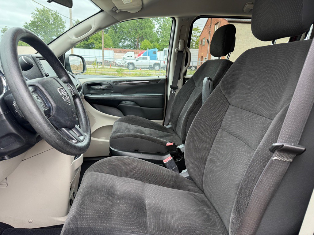 2018 Dodge Grand Caravan Image 7