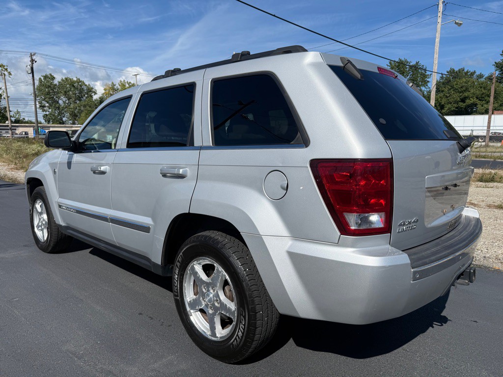 2006 Jeep Grand Cherokee Image 6