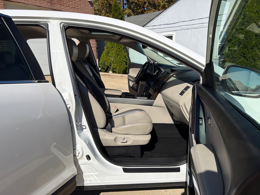 2010 Mazda CX-9 Image 11