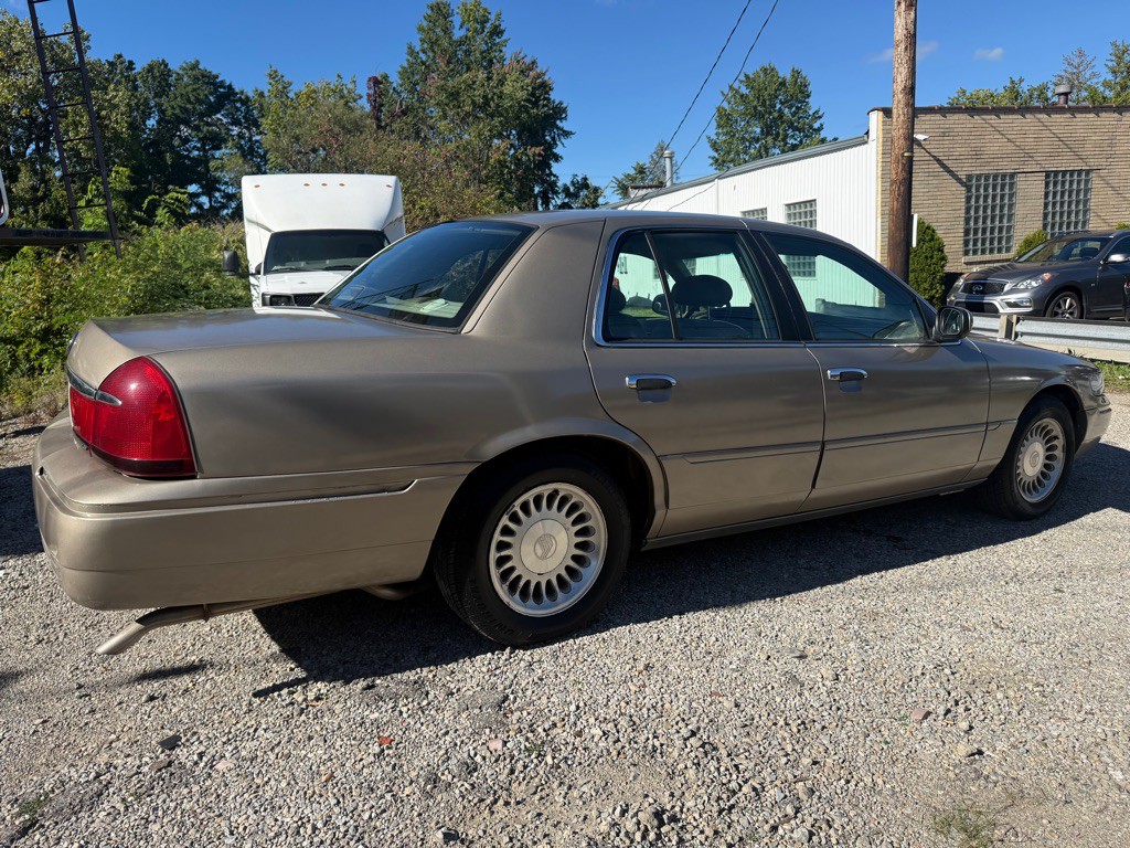 2000 Mercury Grand Marquis Image 5