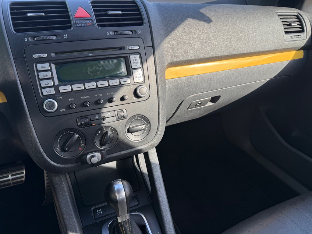 2007 Volkswagen Jetta Image 13