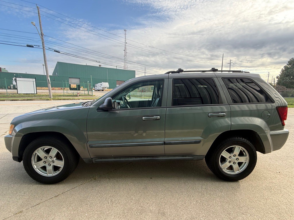 2007 Jeep Grand Cherokee Image 6