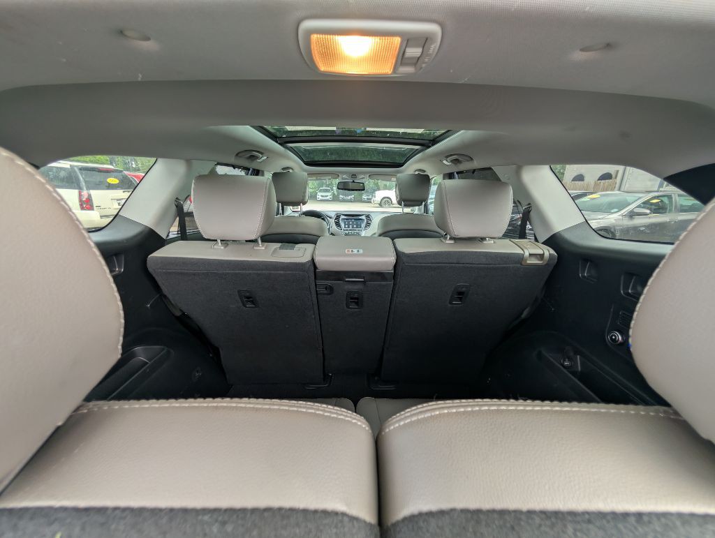 2018 Hyundai Santa Fe Image 21