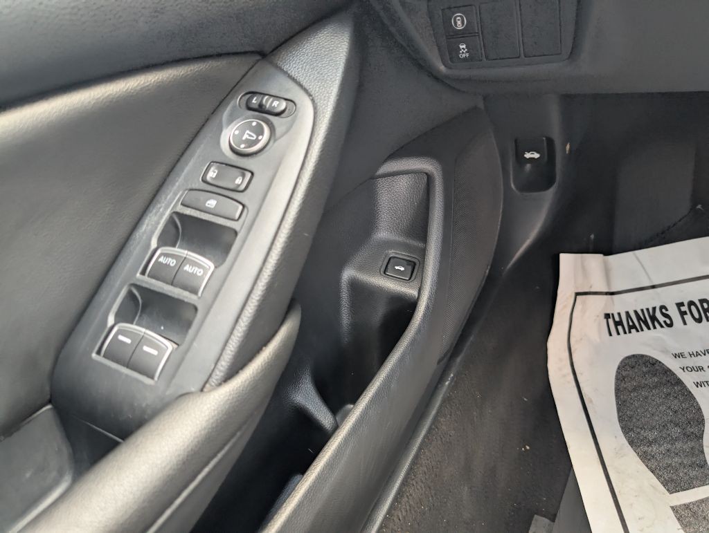 2019 Honda Accord Image 10
