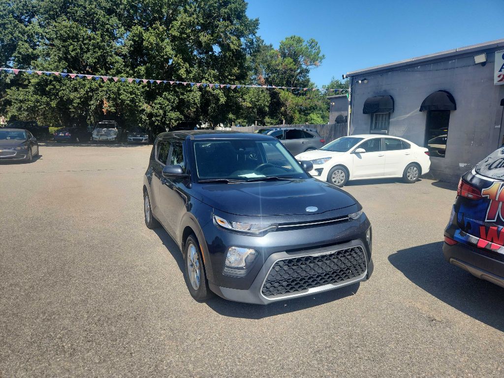 2020 Kia Soul Image 2