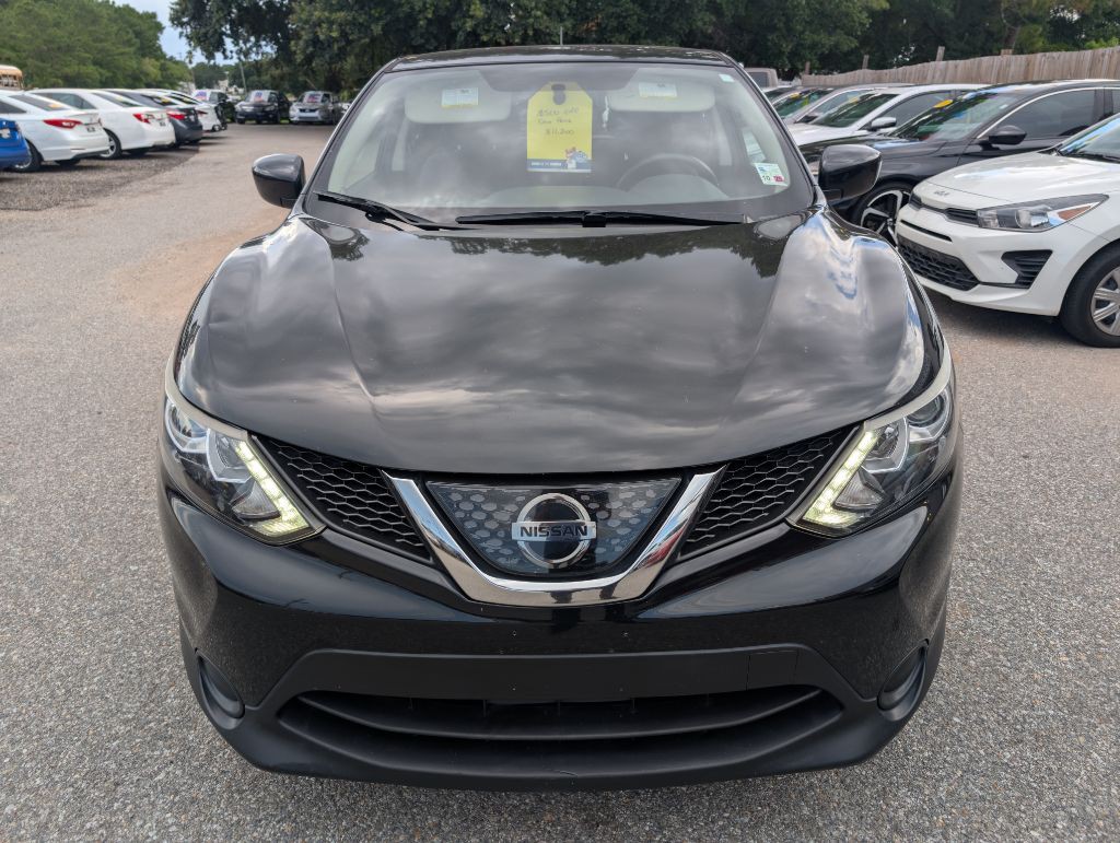 2018 Nissan Rogue Image 3