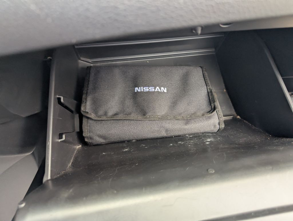 2018 Nissan Rogue Image 5