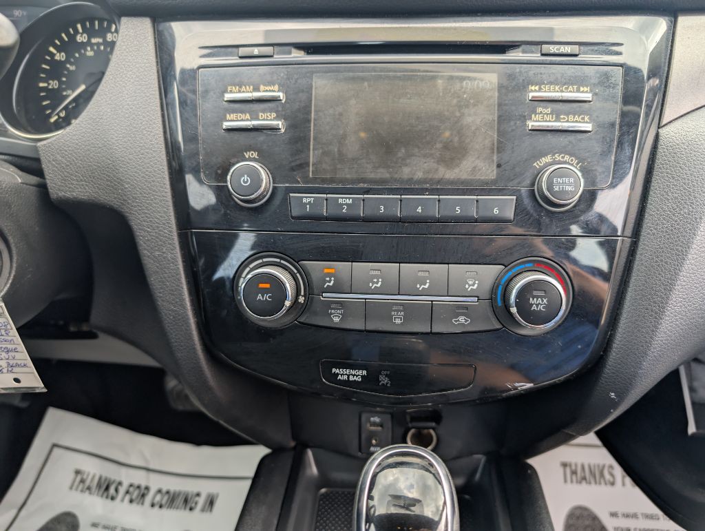 2018 Nissan Rogue Image 7